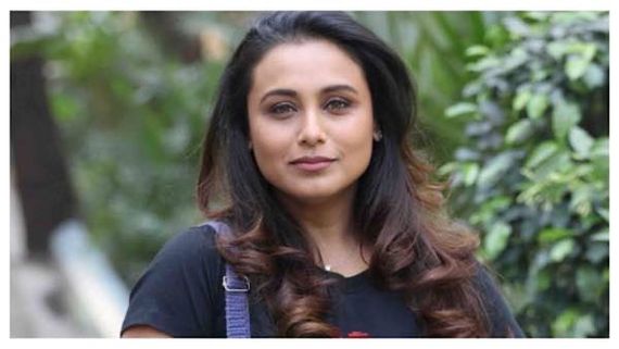 Rani Mukerji Makes A Rare Appearance With Daughter Adira; See Pics 