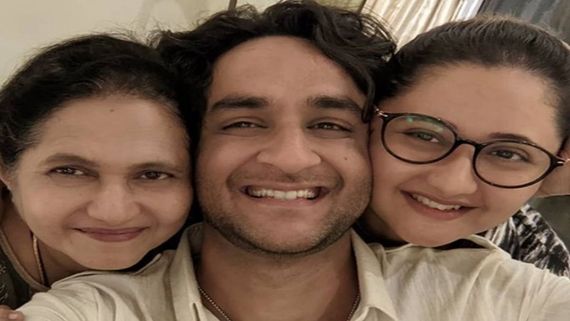 Bigg Boss 14: Did Rashami Desai Meet Vikas Gupta Post Eviction? The Actress Reveals The Truth