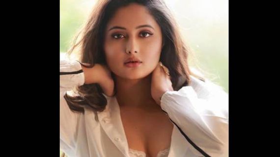 Rashami Desai On Her Previous Failed Relationships: It Was A Tough Time 