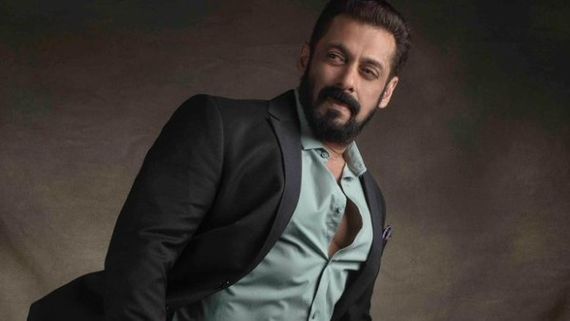 Salman Khan Thanks Fans For Their Love & Support After Getting Relief In Blackbuck Poaching Case