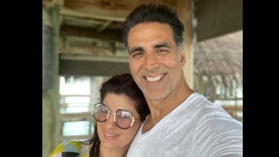 Akshay Kumar And Twinkle Khanna Enjoy A Tropical Getaway In The Middle Of A Pandemic; See Picture
