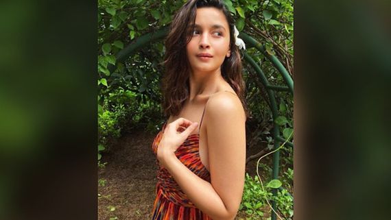 Alia Bhatt’s Sneak-Peek Of Her Late-Night Skincare Session Will Make You Want To Indulge In Self Pamper