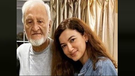 Gauahar Khan Pens Heartfelt Note Post Her Father Zafar Ahmed Khan’s Demise; Calls Him Her ‘Hero’