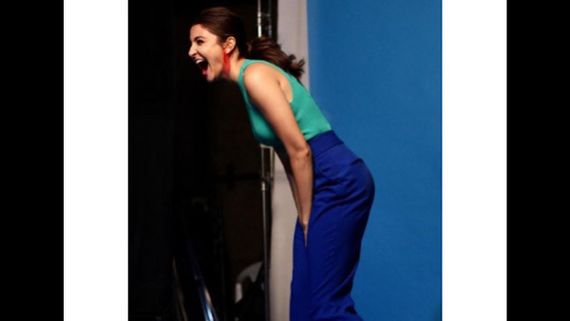 Anushka Sharma Has THIS Question About 'Happy Monday’ On Her Latest Post 