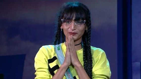 Bigg Boss Malayalam 3 Contestant Dimpal Bhal’s Father Passes Away