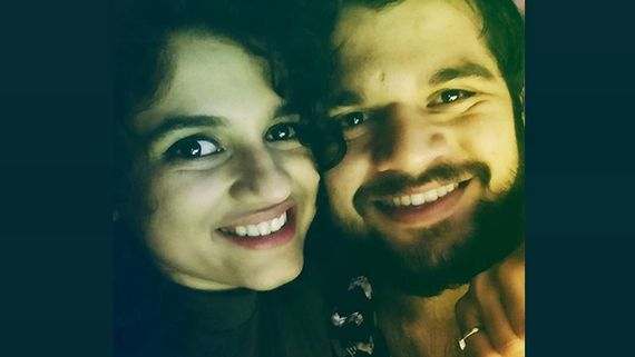 Mulshi Pattern Actor Kshitij Date Ties The Knot With Rucha Apte Amid Lockdown; See Wedding Pictures