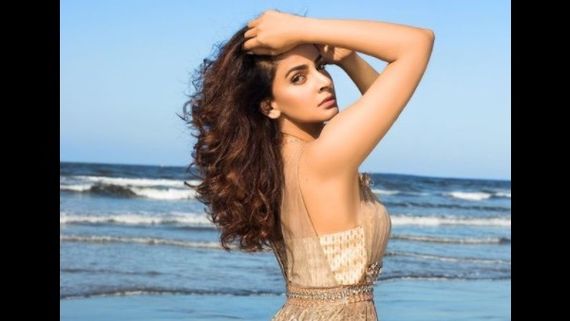 Hindi Medium Actress Saba Qamar Calls Off Her Wedding; Says 'It's Never Too Late To Realise Bitter Realities'