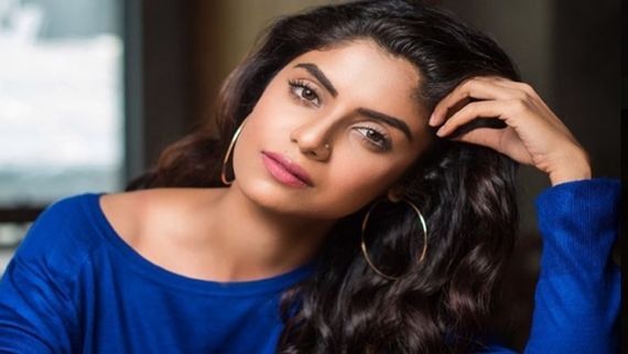 Naagin 4 Fame Sayantani Ghosh Gives Befitting Reply To Troll Who Asked Her Bra Size On Social Media