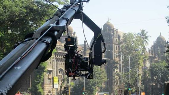 Film Industry To Abide By 15-Day Curfew In Maharashtra; Asks CM To Extend Financial Help To Daily Wage Workers