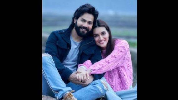 Varun Dhawan Pens Sweet Note For Kriti Sanon As She Wraps Up Bhediya 