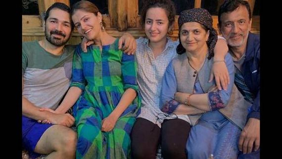 Abhinav Shukla's Mother-In-Law Has A Sweet Message For Him, Assures Him Of Rubina Dilaik's Well-Being