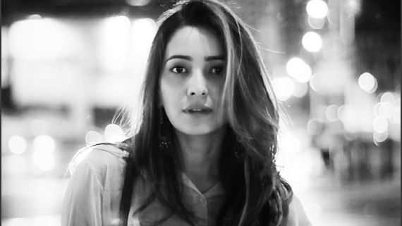 Asha Negi To Celebs Posting Vaccination Videos: Please Don't Do Overacting; It's Annoying