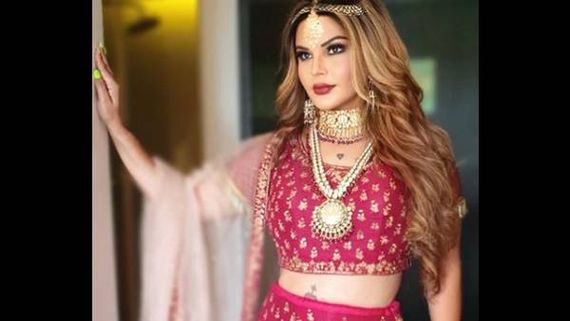 Rakhi Sawant Says She Will Pray For Those Affected From COVID-19, Adds She Cries For Everyone