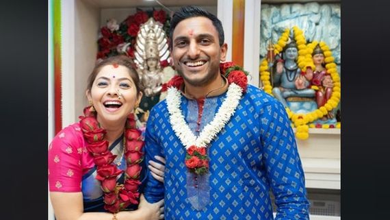 Sonalee Kulkarni Ties The Knot With Fiancé Kunal Benodekar In A Temple In Dubai; See Wedding Pictures