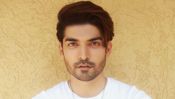 Gurmeet Choudhary Ties Up With Doctors And Launches A Free Tele-Consultation Service For COVID-19 Patients