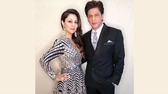 Gauri Khan Shares Romantic Post For Shah Rukh Khan As She Looks Back At Spending Good Moments With Him!
