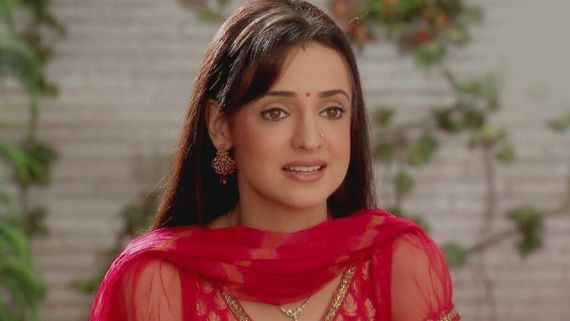 Iss Pyar Ko Kya Naam Doon Completes 10 Years: Sanaya Irani Shares Heartfelt Note On The Special Occasion