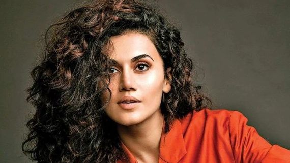 Taapsee Pannu Refuses To Respond To Kangana Ranaut's Verbal Attack At Her!