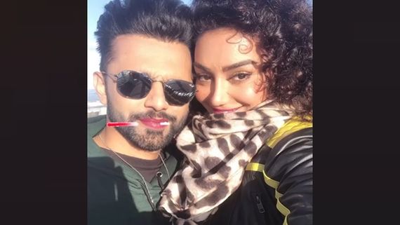 Rahul Vaidya Writes Witty Comment On Mahekk Chahal’s Post As She Gets Jealous Of His ‘Red Lips’