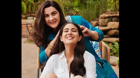 Sara Ali Khan Gets Pampered With A Hair Massage By Her Mother Amrita Singh In Her Latest Post