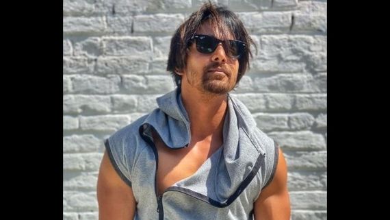 Harshvardhan Rane Recalls Joining Call Centres During His Struggling Days To Learn English For Free