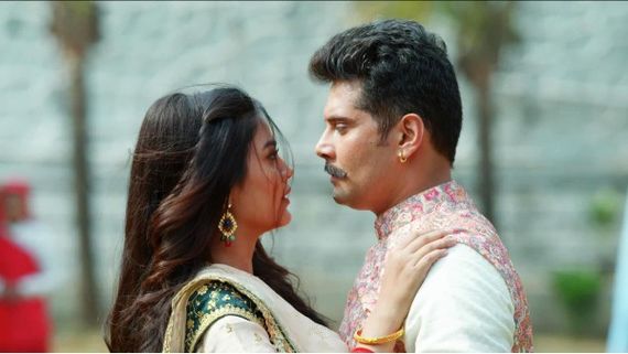 Molkki’s Amar Upadhyay Opens Up About Romancing Younger Actress Priyal Mahajan: It Was A Big Hurdle Initially