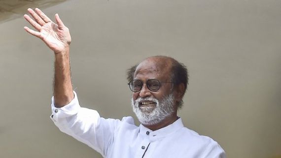 Rajinikanth Says ‘No’ To Politics; Dissolves Rajini Makkal Mandram