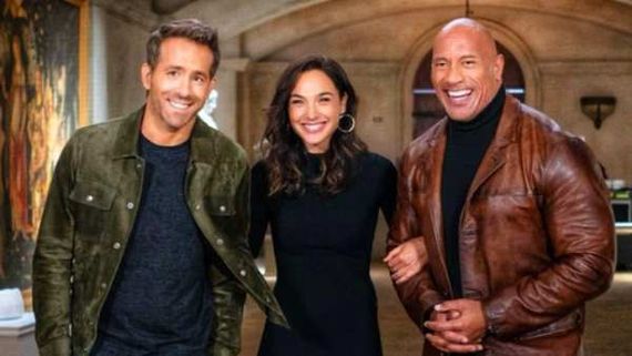 Red Notice Trailer: Ryan Reynolds & Dwayne Johnson Join Hands To Catch The World's Most Wanted Thief