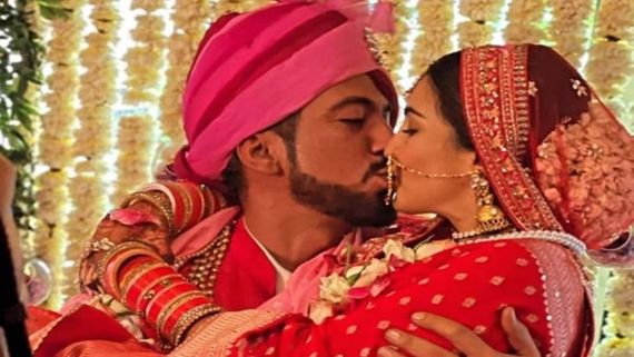 Pandya Store Fame Shiny Doshi Ties The Knot With BF Lavesh Khairajani; See Wedding Pics And Videos