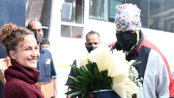 Revealed! Actor Elli AvrRam Has Finished The Shooting Schedule For Goodbye Co-Starring Amitabh Bachchan