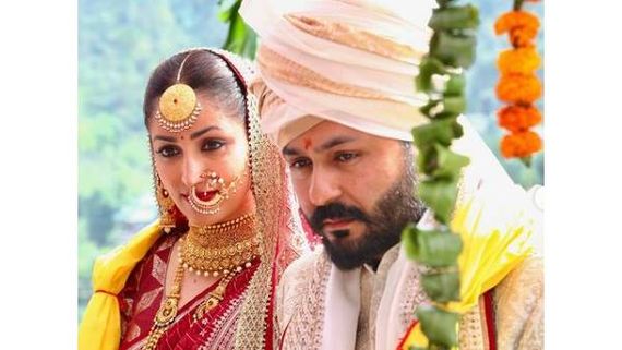 Yami Gautam Reacts As Paparazzi Enquire About Her Husband Aditya Dhar