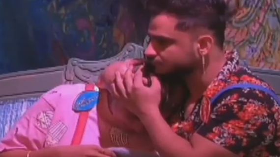 Bigg Boss OTT: Moose Jattana Comments On Bhojpuri Diva Akshara Singh’s Occupation; Millind Gaba Schools Her