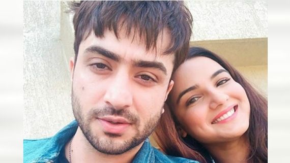 Aly Goni And Jasmin Bhasin’s Ladakh Trip’s Pictures & Videos Out! Krishna Mukherjee Joins BB 14 Couple