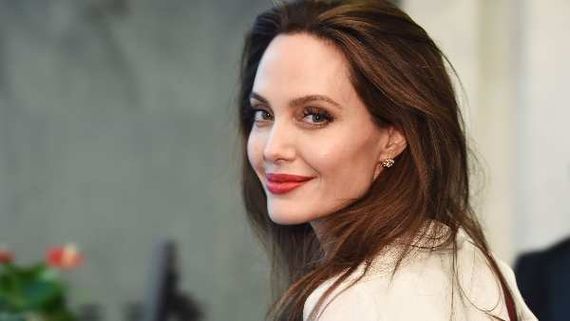 Angelina Jolie Shares Emotional Letter From Young Afghan Woman, Says ‘Ensure They're Not Forgotten'