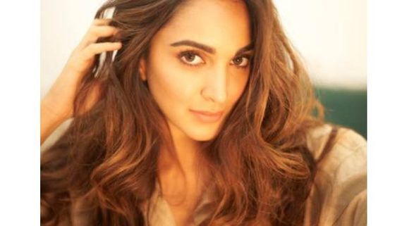 Kiara Advani On Facing Trolls Over An Alleged Plastic Surgery, Says She 'Almost Believed' The Comments