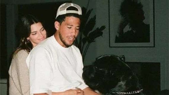 Kendall Jenner Celebrates BF Devin Booker's Gold Medal Win At Tokyo Olympics
