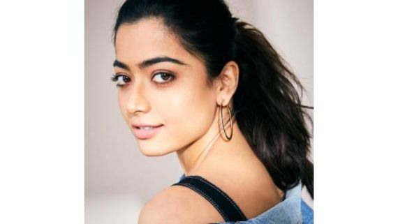 National Crush Rashmika Mandanna Crosses 20 Million Followers On Instagram Before Her Bollywood Debut
