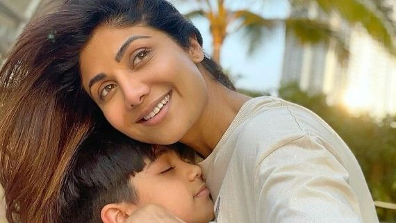 Raj Kundra's Son Viaan Hugs Mommy Shilpa Shetty In His Latest Instagram Post; Netizens Ask Him To Stay Strong 