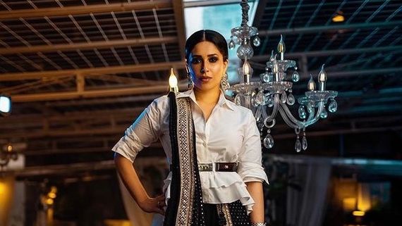 Bade Achhe Lagte Hain 2: Shubhaavi Choksey Talks About Comparisons; Says Her Look In The Show Is Different