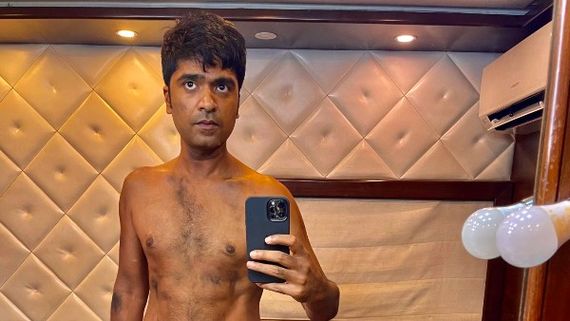 Vendhu Thanindhathu Kaadu: Silambarasan’s New Look Becomes Talk Of The Town