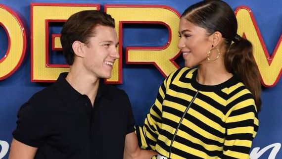 Tom Holland And Zendaya Spotted At Spider-Man No Way Home Re-Shoots; Actor Hides His Face