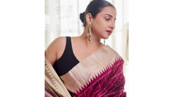 Vidya Balan Pays Tribute To The Passion Of Local Artists On Handloom Day