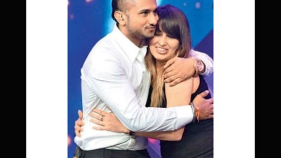 Yo Yo Honey Singh's Wife Shalini Talwar Says She Was Treated Like A 'Farm Animal' By The Singer And His Family