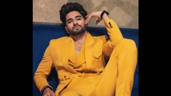 Bigg Boss OTT: Zeeshan Khan's Kumkum Bhagya Co-Stars Come Out In Support For Him After Karan Johar Bashing Him