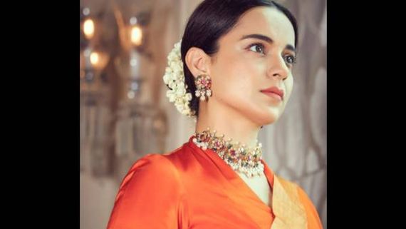 Thalaivii: Kangana Ranaut Pays Tribute To Former Chief Minister Jayalalithaa's Memorial In Chennai 