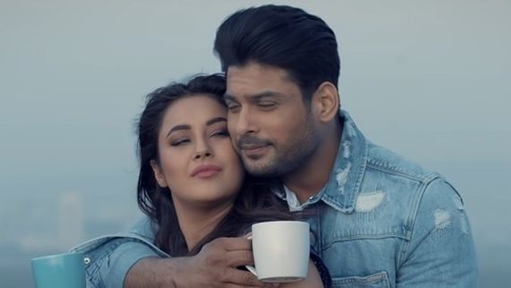 Sidharth Shukla Demise: Shehnaaz Is Not Eating or Sleeping Properly; Sid's Mother Not Leaving Her Side- Report