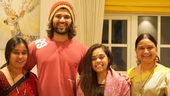 Vijay Deverakonda Fulfills His Promise To Indian Idol 12's Shanmukhapriya, Latter To Sing For His Film Liger