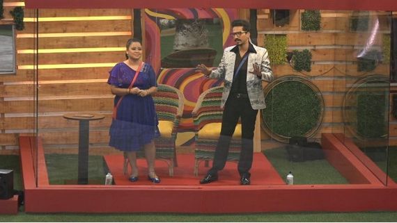 Bigg Boss OTT: Ahead Of Finale, Bigg Boss Organises An Awards Function; Bharti Singh & Haarsh Give Away Awards
