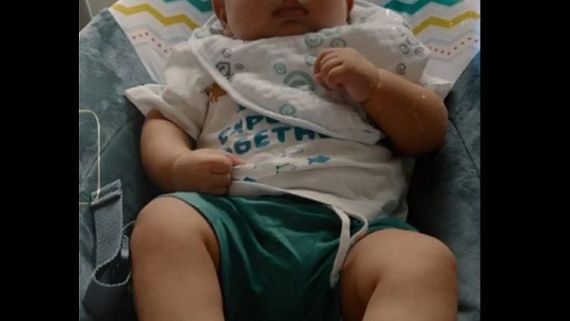 Kareena Kapoor Khan Shares An Adorable Throwback Picture Of Her Son Jeh, Calls Him 'My Life'