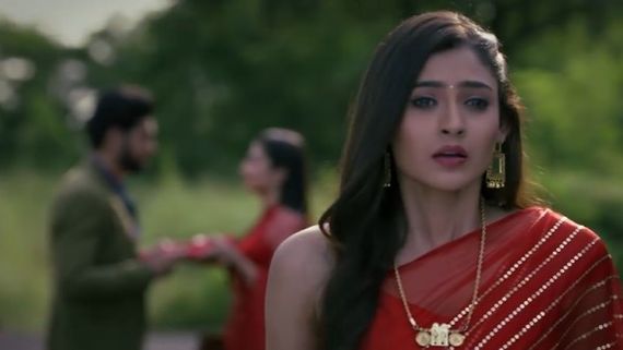 Mehndi Hai Rachne Waali: Shivangi Khedkar Says There Will Be A BIG Shocking Change & People Should Wait!